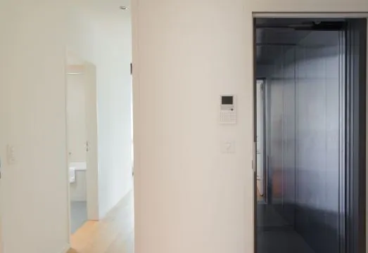 Airhome Limmatquai River View Apartment