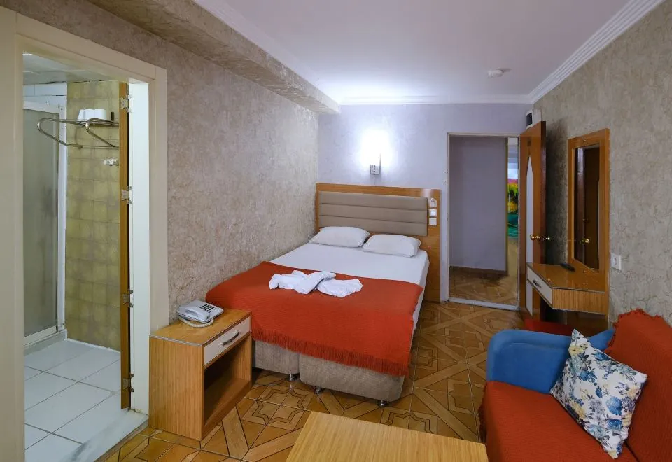 Hotel Ozbek