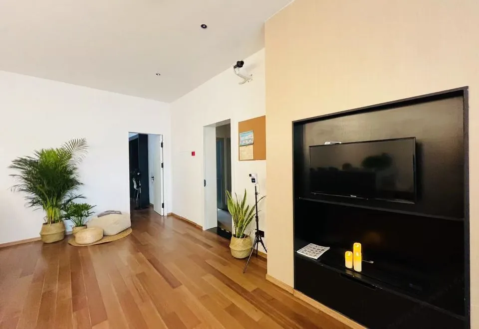 Songhua Business Hotel
