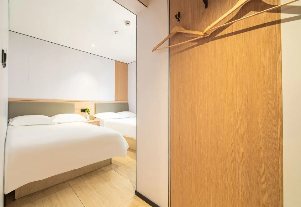 99 Inn (Shanghai Yanchang West Road)