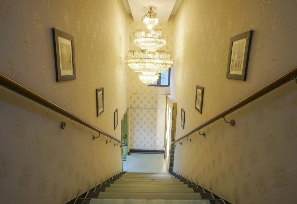 Pujiang Star Hotel (Shanghai Changqing Road)