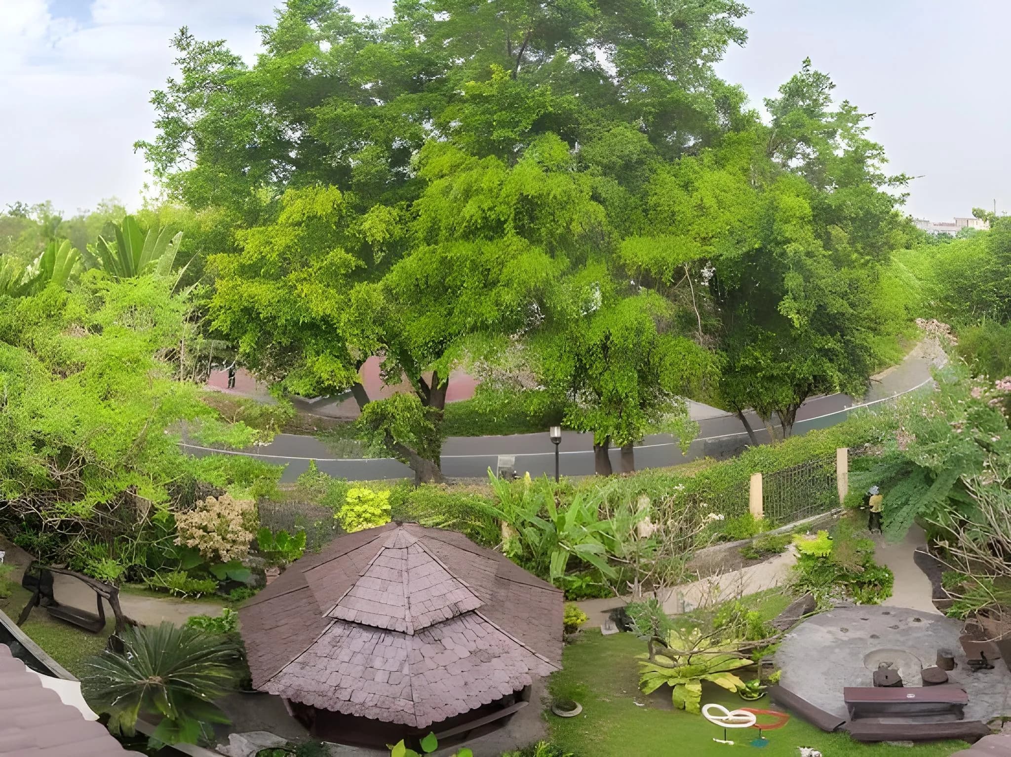 Suphan Lake Hometel