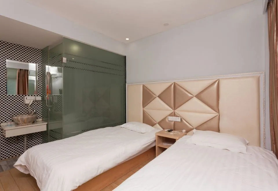 Wankai Holiday Hostel