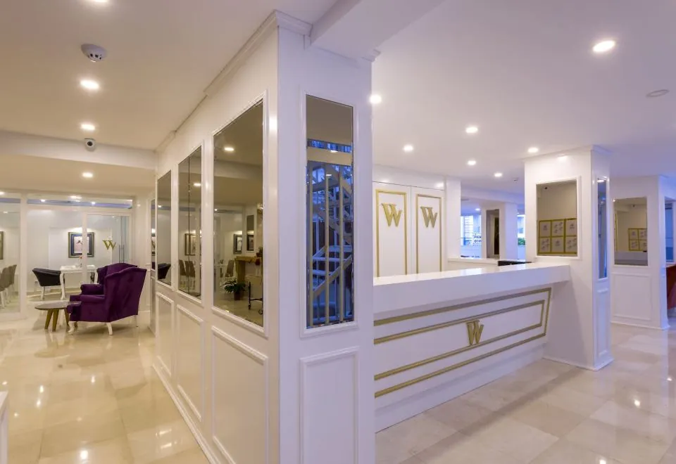 Wise Hotel & Spa - Adults Only