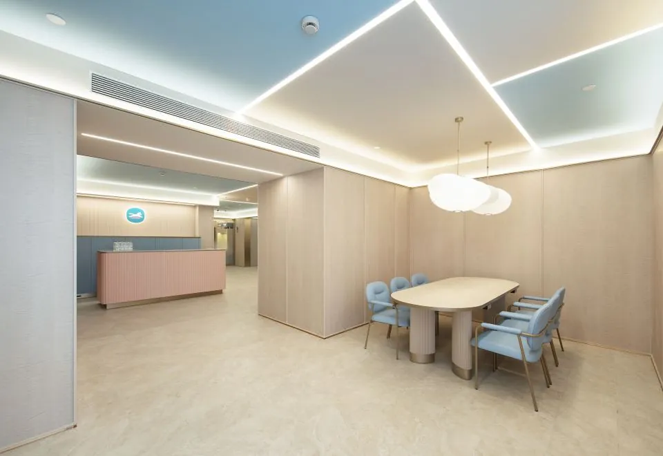 Hanting Hotel (Shanghai The Bund Jiangxi Middle Road)