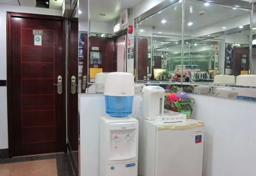 Super 7 Hostel