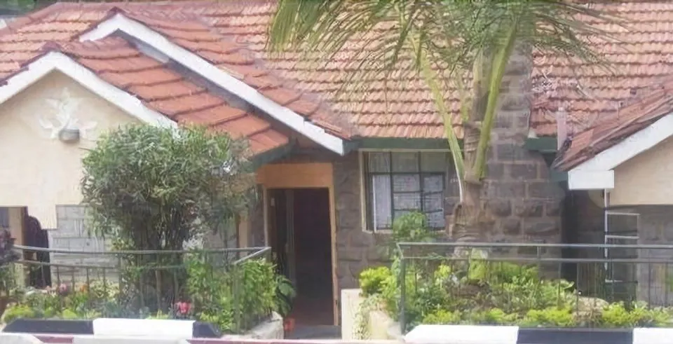 Fahari Guest House