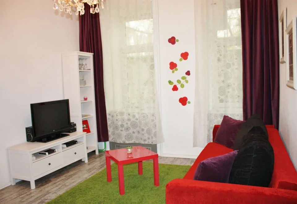 GoVienna Belvedere Apartment
