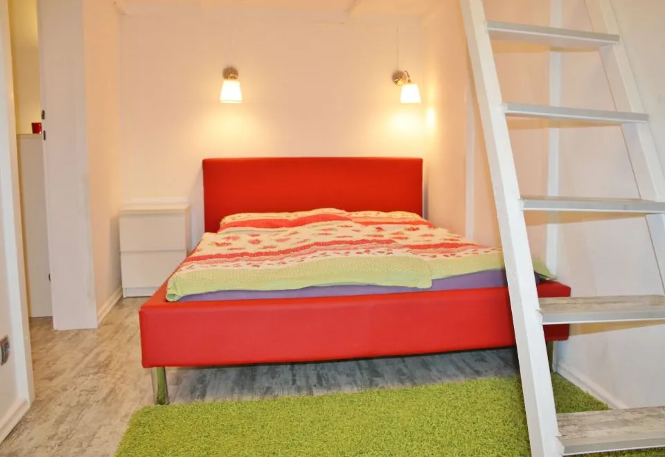 GoVienna Belvedere Apartment