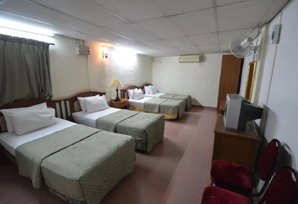 Lotus Family Hotel Medan Tuanku