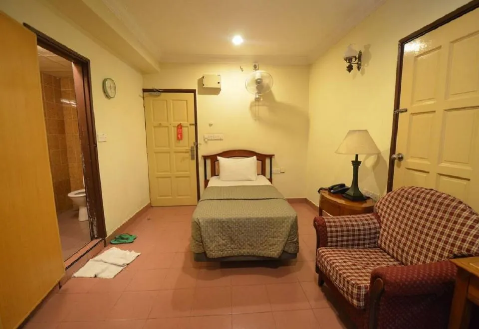 Lotus Family Hotel Medan Tuanku