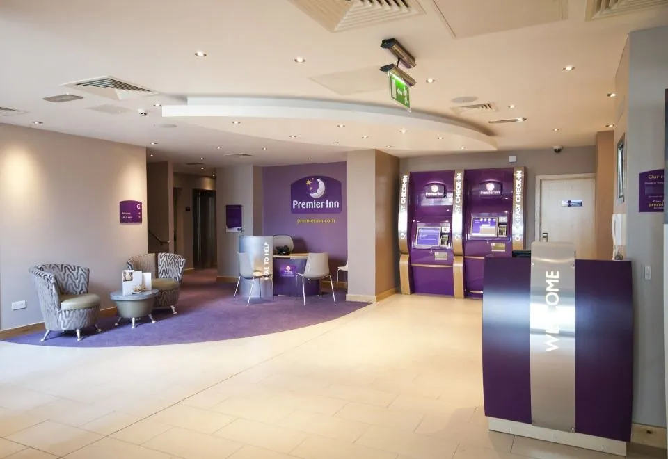 Premier Inn Edinburgh Airport (M9, Jct1)