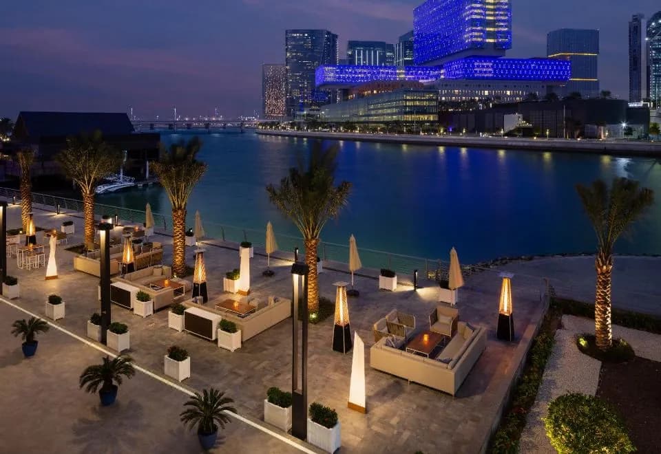 Beach Rotana Residences