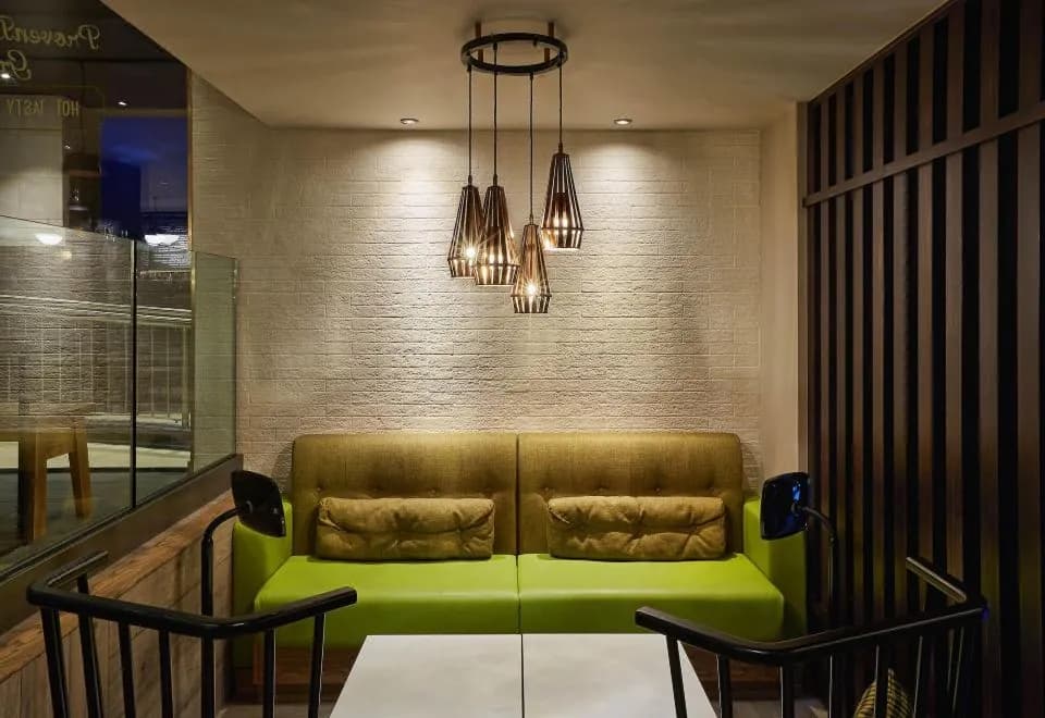 Hub by Premier InnLondon Tower Bridge