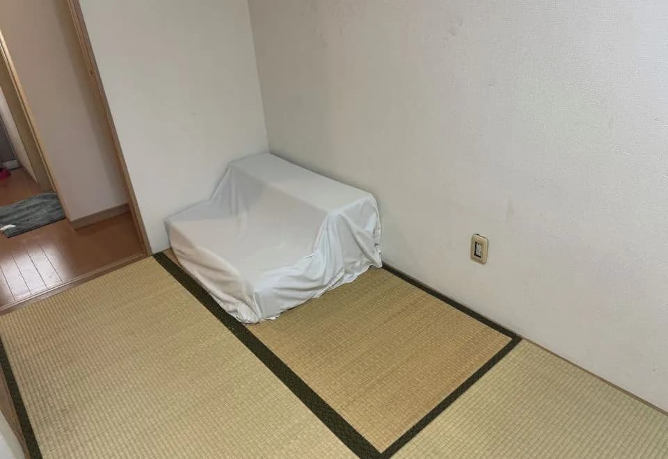 Higashimikuni House