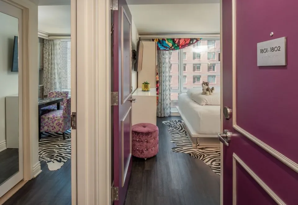 Staypineapple, An Artful Hotel, Midtown New York