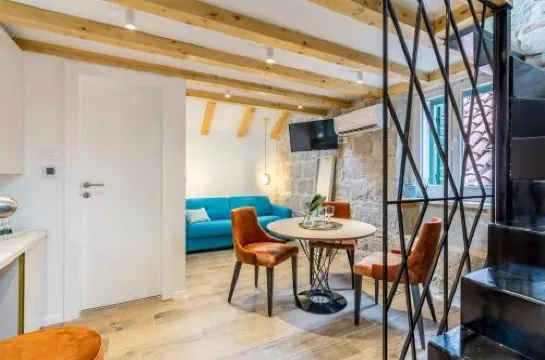 Luxury Rooms Miara in City Centre