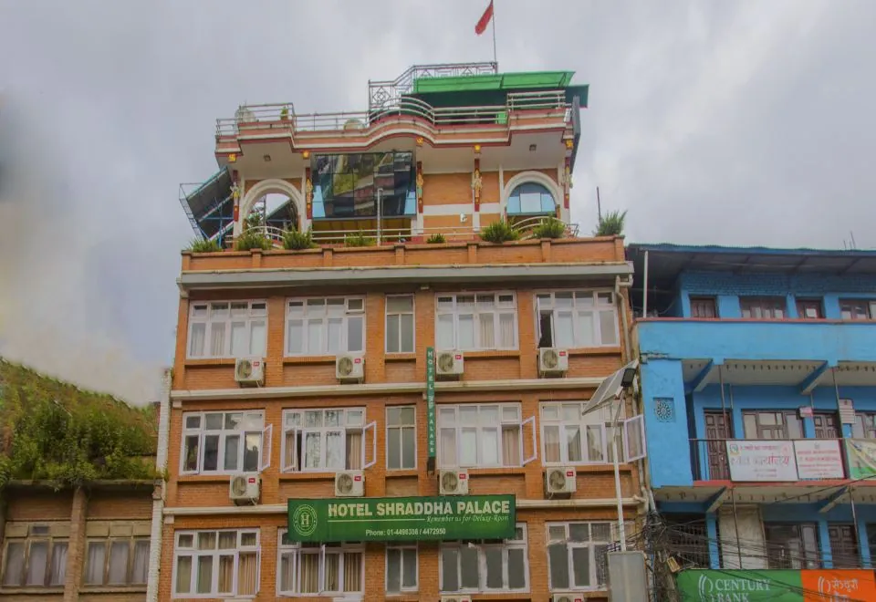 OYO 160 Hotel Shraddha Palace
