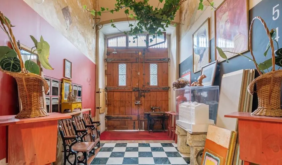 The Indy House