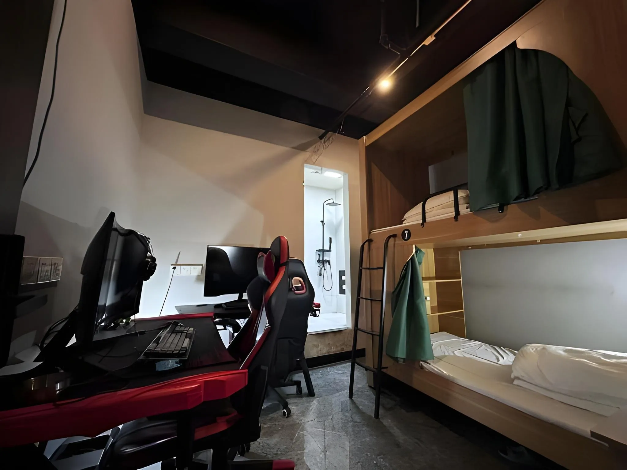 Shanghai Puchun Intl. Hostel