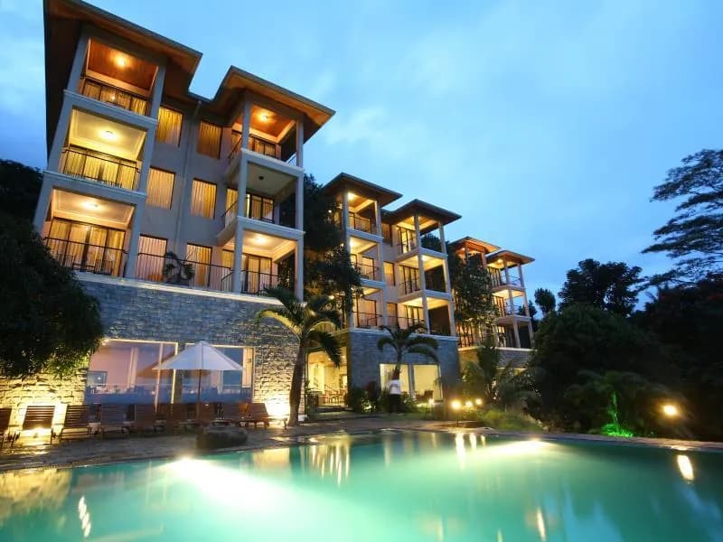 Randholee Resort & Spa