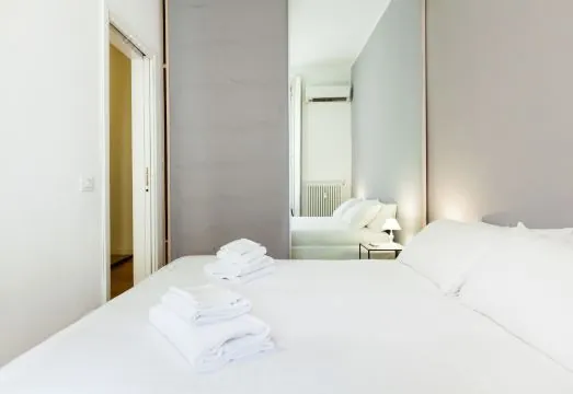 Easyhomes - Majno