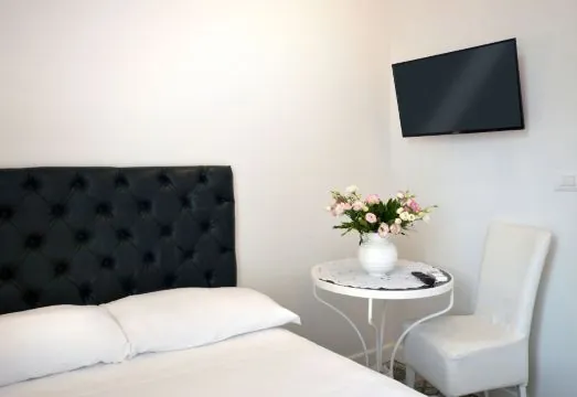 Barbarella Home