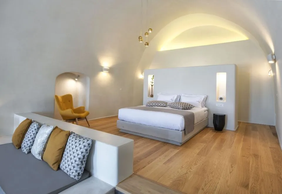 Halcyon Days Suites