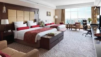 Park Regis Kris KIN Hotel