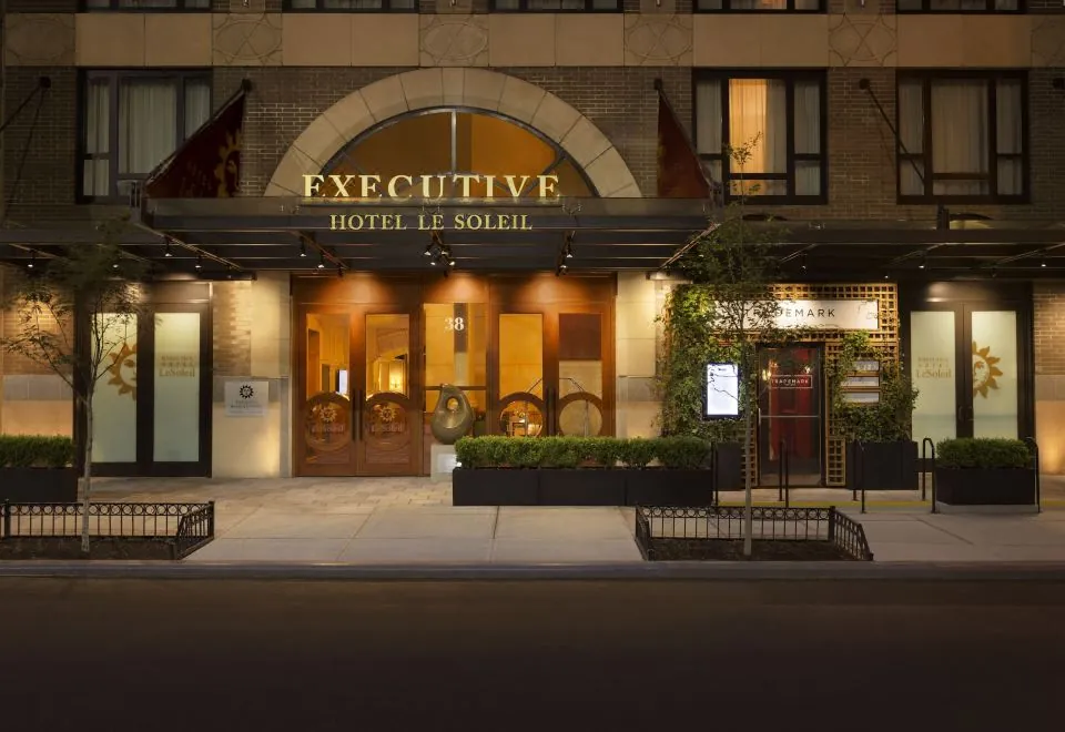 Executive Hotel le Soleil New York