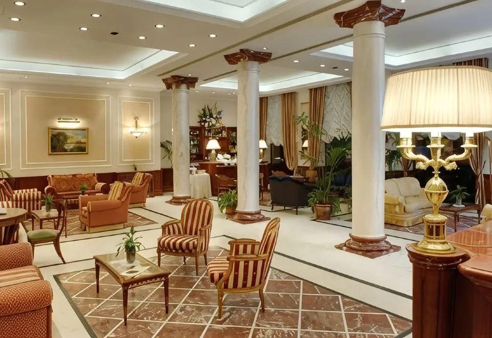 Andreola Central Hotel