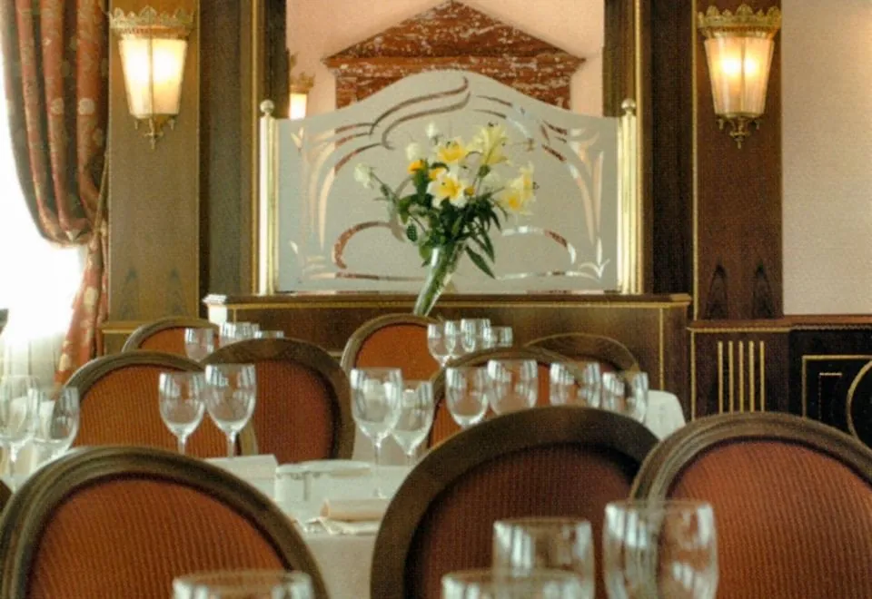 Andreola Central Hotel
