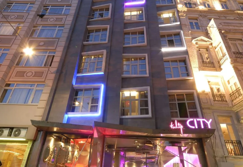 Tulip City Hotel