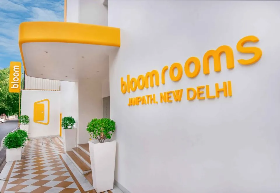 Bloomrooms @ Janpath