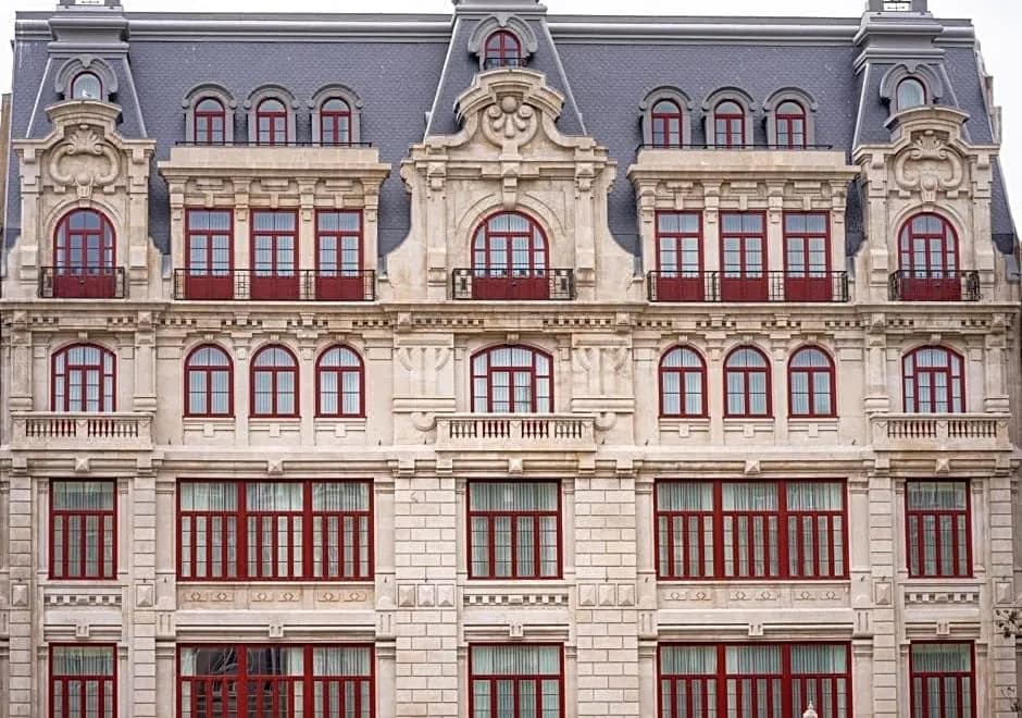 The One Monumental Palace