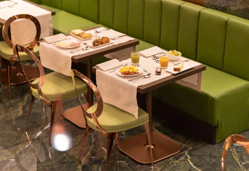 Hotel Ariston