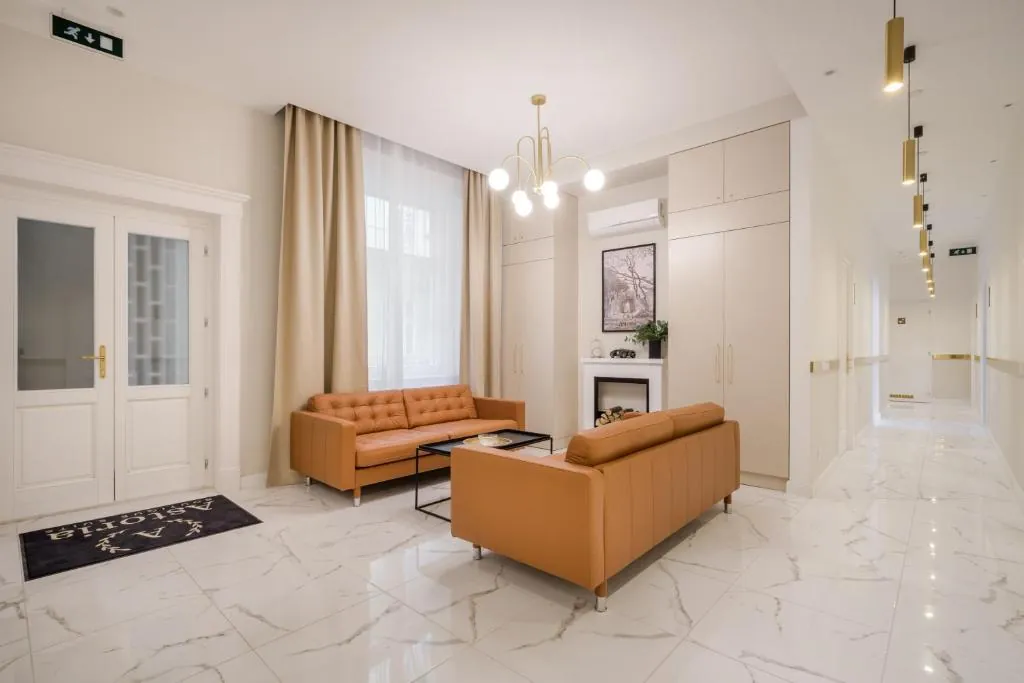 Astoria Boutique Suites- Best Location by BQA