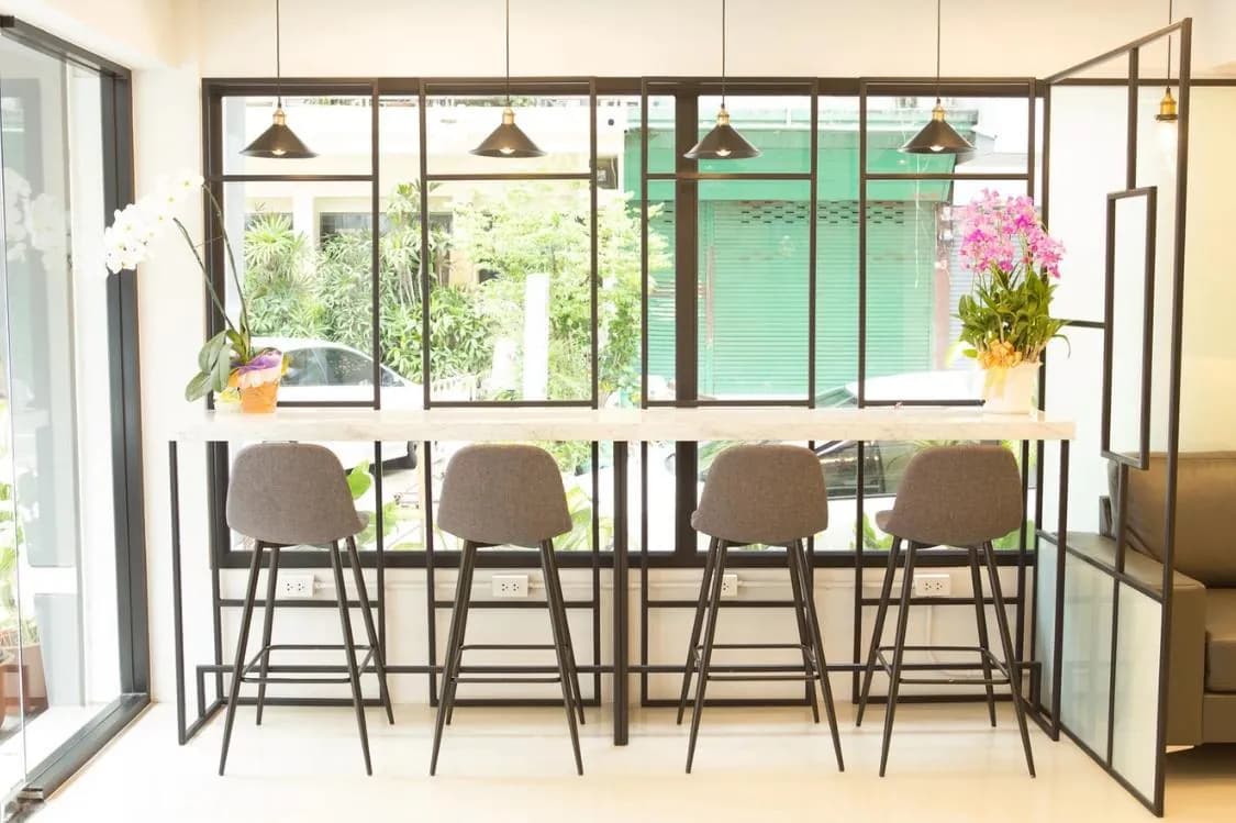 Le Bonheur Poshtel