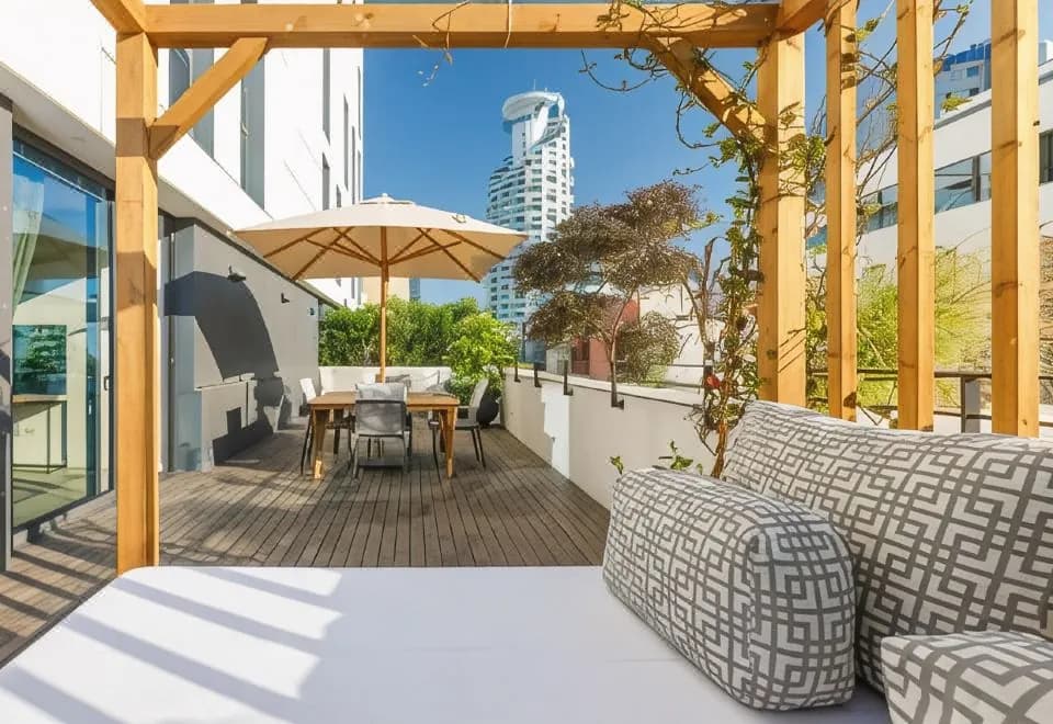 Renoma Hotel