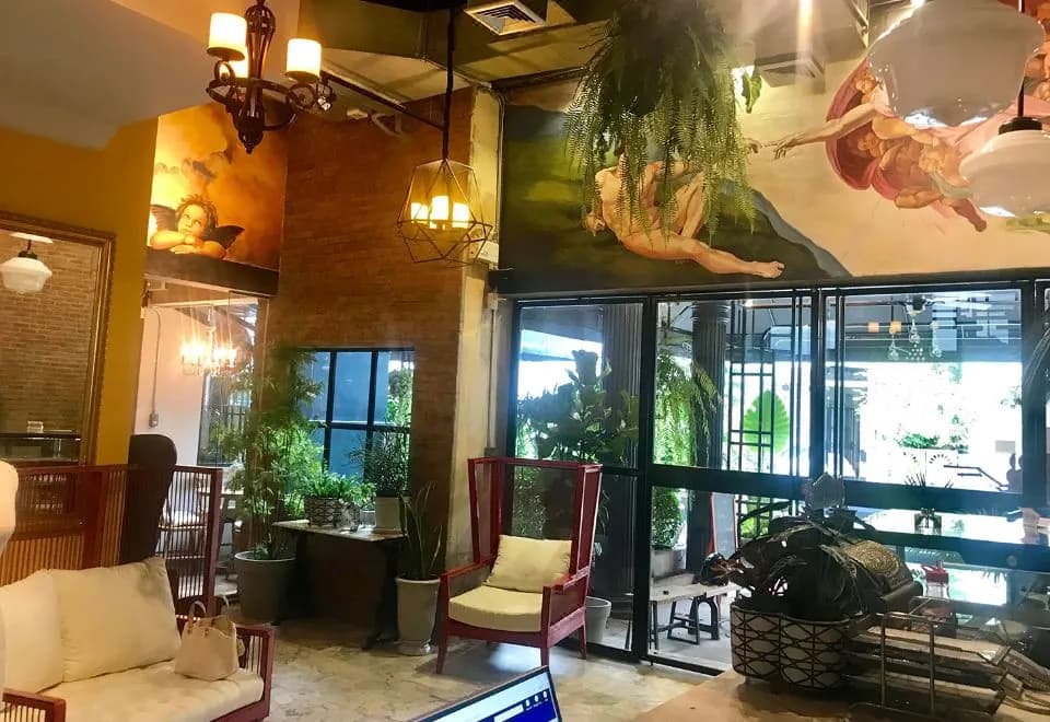 Bangkok Voyage Boutique