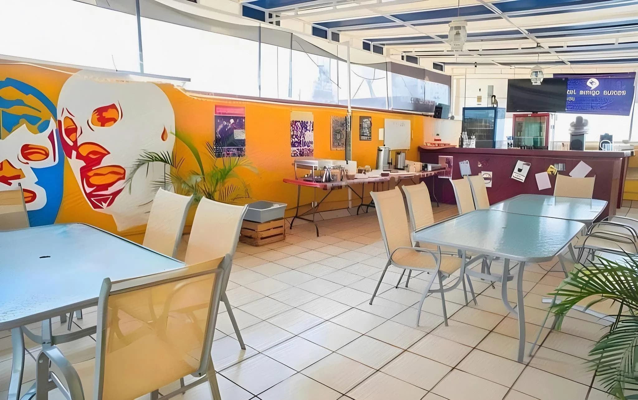 Hotel Amigo Suites