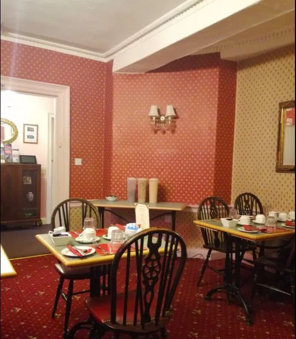 Averon Guest House