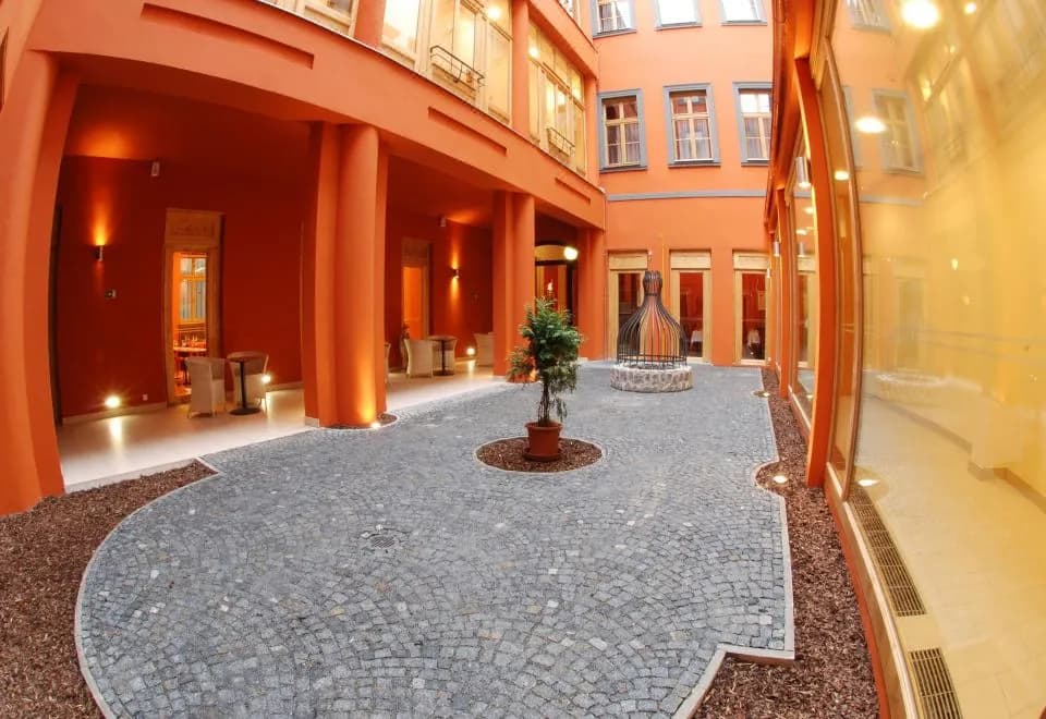 EA Embassy Prague Hotel