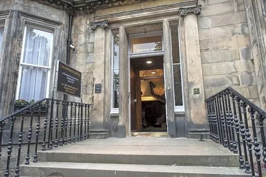 Grosvenor Suites