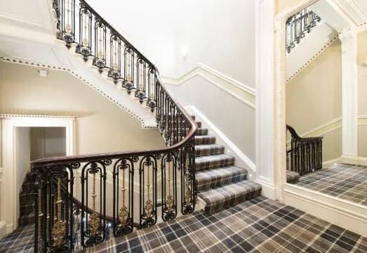 Grosvenor Suites