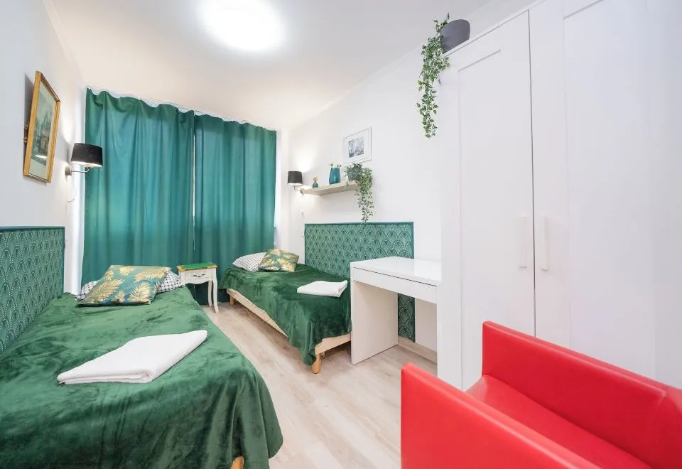 Unit Warszawa Centrum Room by Metro Rondo ONZ