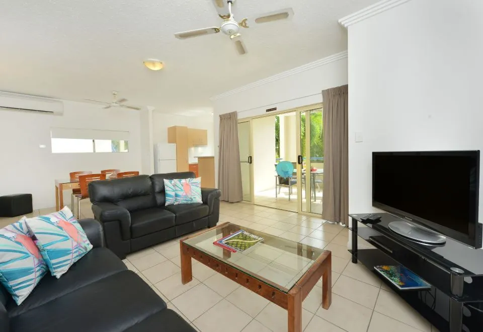 Central Plaza Port Douglas Apartments