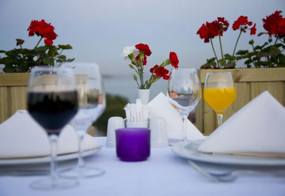 GLK Premier Regency Suites & Spa