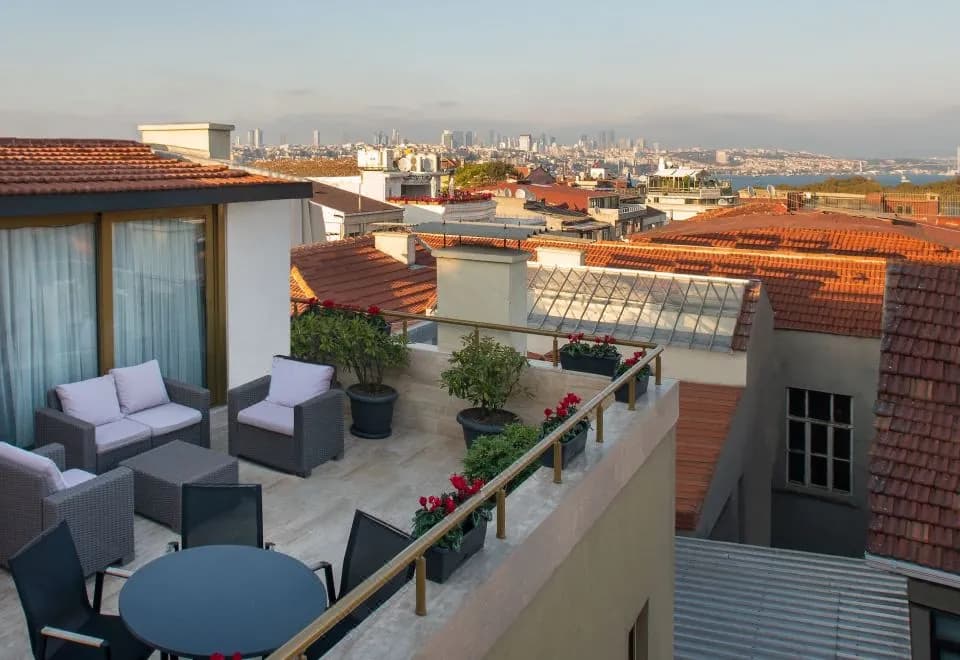 Tan Hotel - Special Category
