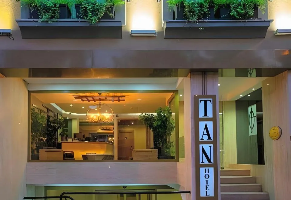 Tan Hotel - Special Category